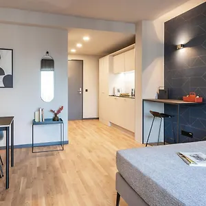 4* Hotel Ipartment Frankfurt Airport