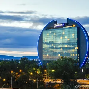 Radisson Blu Frankfurt Ξενοδοχείο