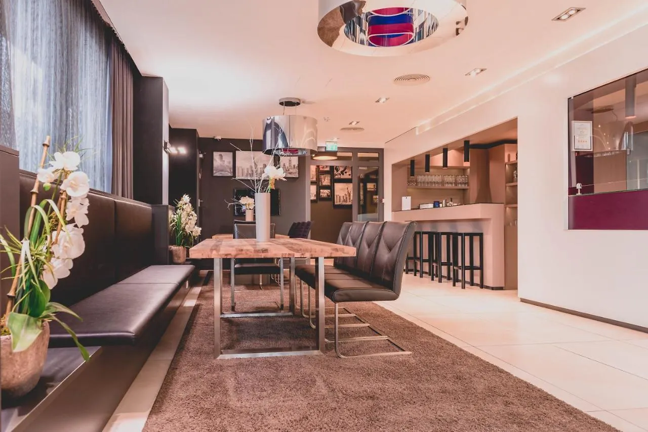 Bliss Hotel