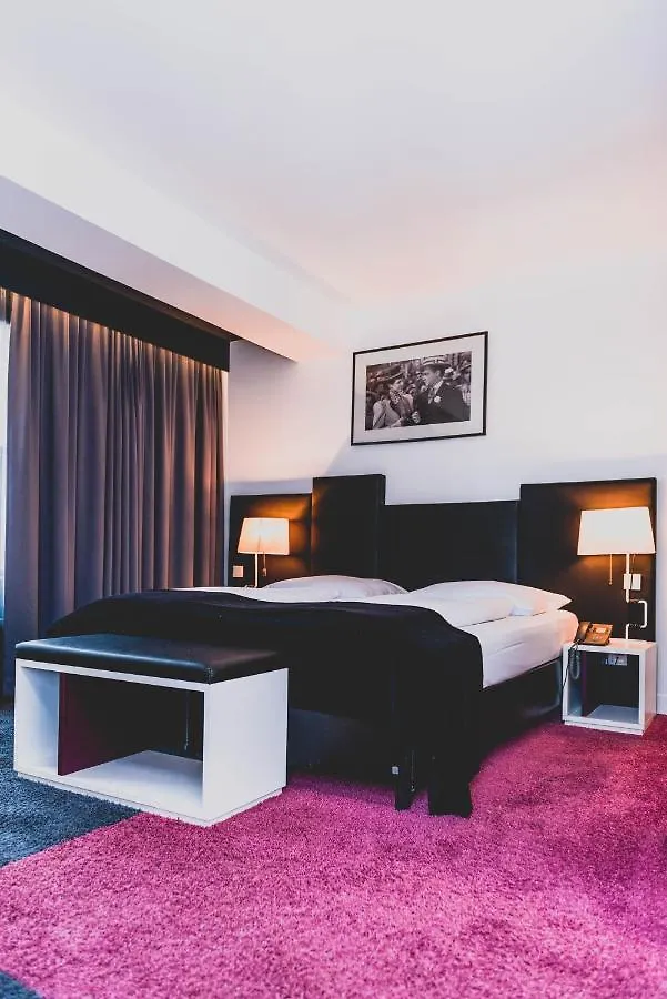 Bliss Hotel