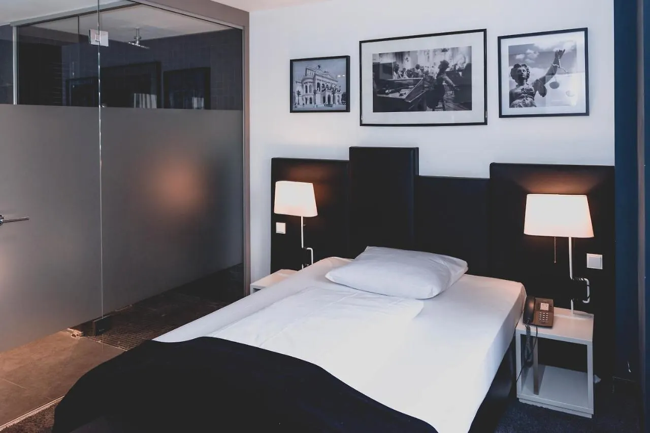 Bliss Hotel
