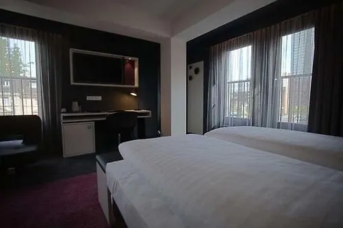 Bliss Hotel